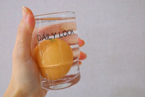오래된 계란, 상했는지 확인하는 신박한 방법 🥚 | 예쁜템들 모여사는 오늘의집 인테리어 집꾸미기 고수들의 팁 오래된 계란, 상했는지 확인하는 신박한 방법 🥚 | 예쁜템들 모여사는 오늘의집 인테리어 집꾸미기 고수들의 팁