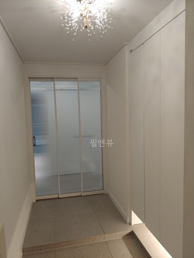 필앤뷰님의 인테리어 사진 | 예쁜템들 모여사는 오늘의집 유저들의 집꾸미기 필앤뷰님의 인테리어 사진