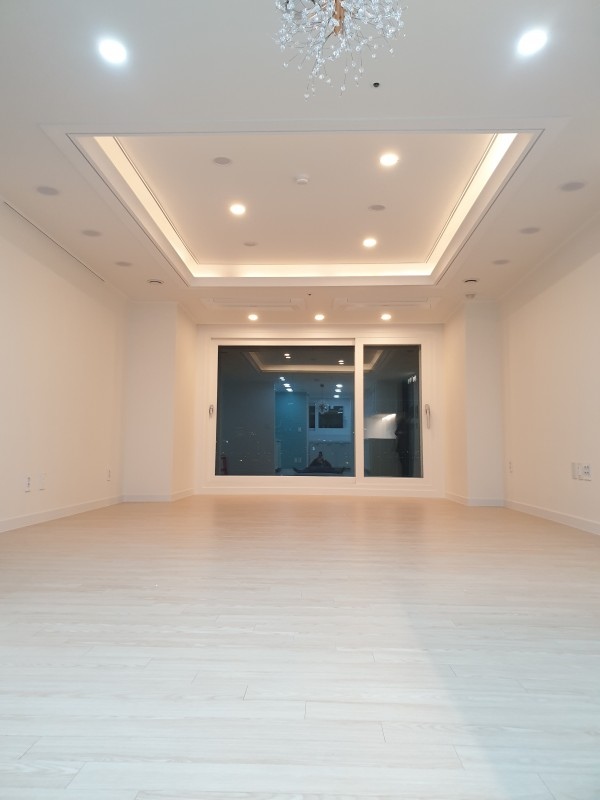 헌집앤새집인테리어님의 라이프스타일 | 라이프스타일 슈퍼앱, 오늘의집