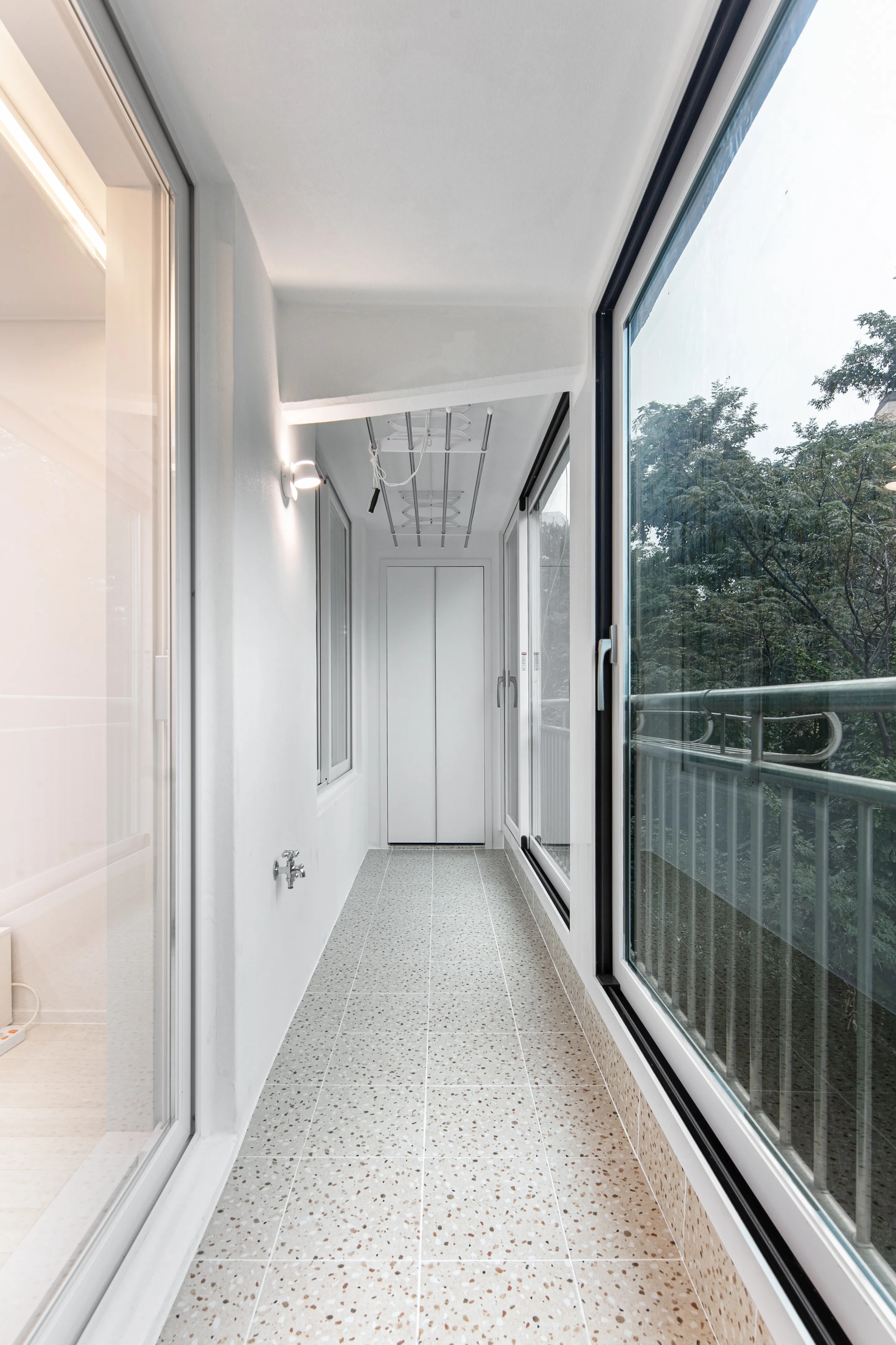 용인 보정동 신나서 깨진 베란다 타일 부분교체 수리 잘하는 업체