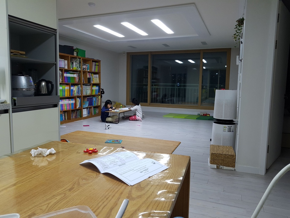 쇼파 무슨색이 어울릴까요? | 라이프스타일 슈퍼앱, 오늘의집
