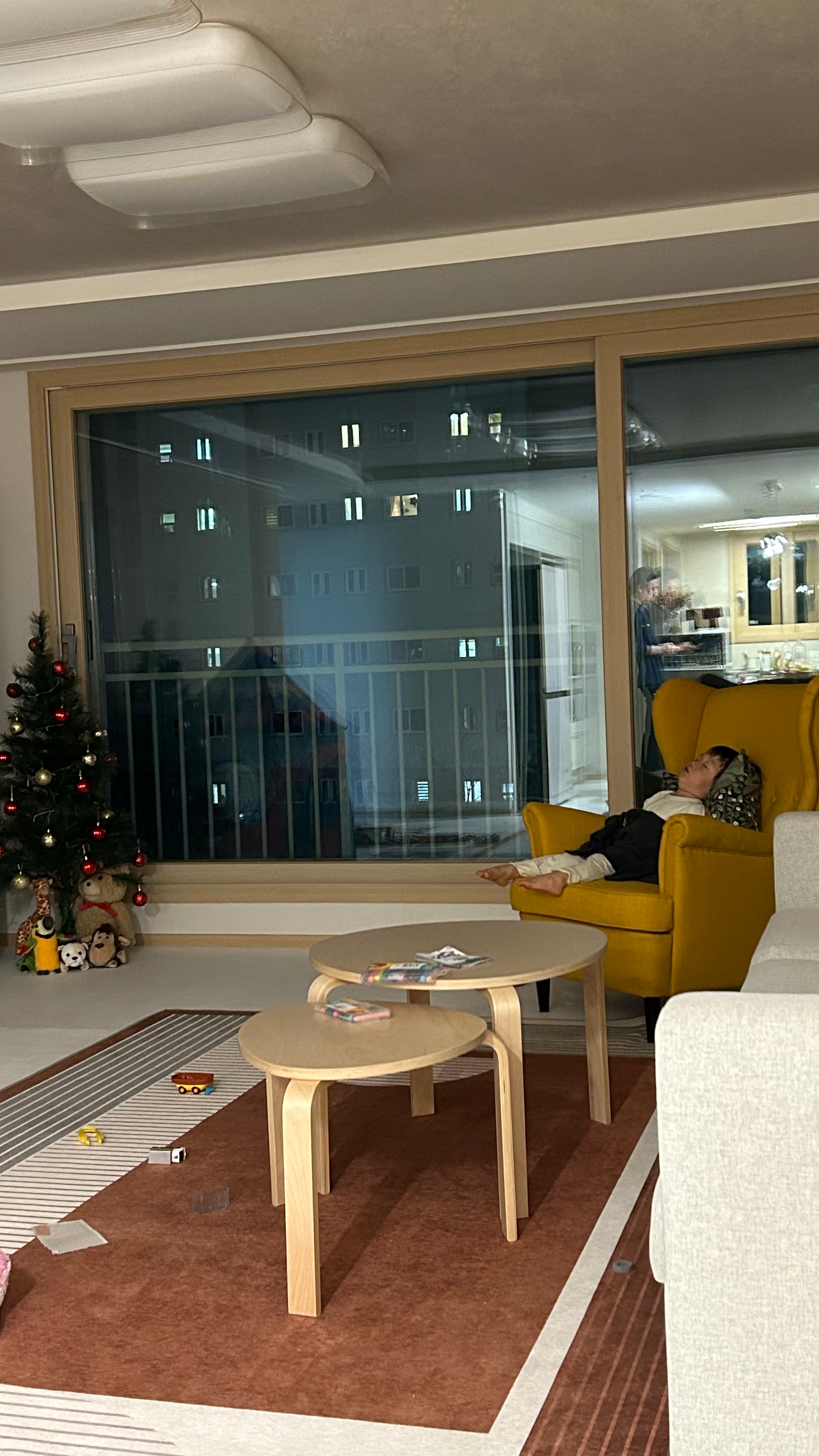 送料込み】IKEA SVALSTA スヴァルスタ ネストテーブセット