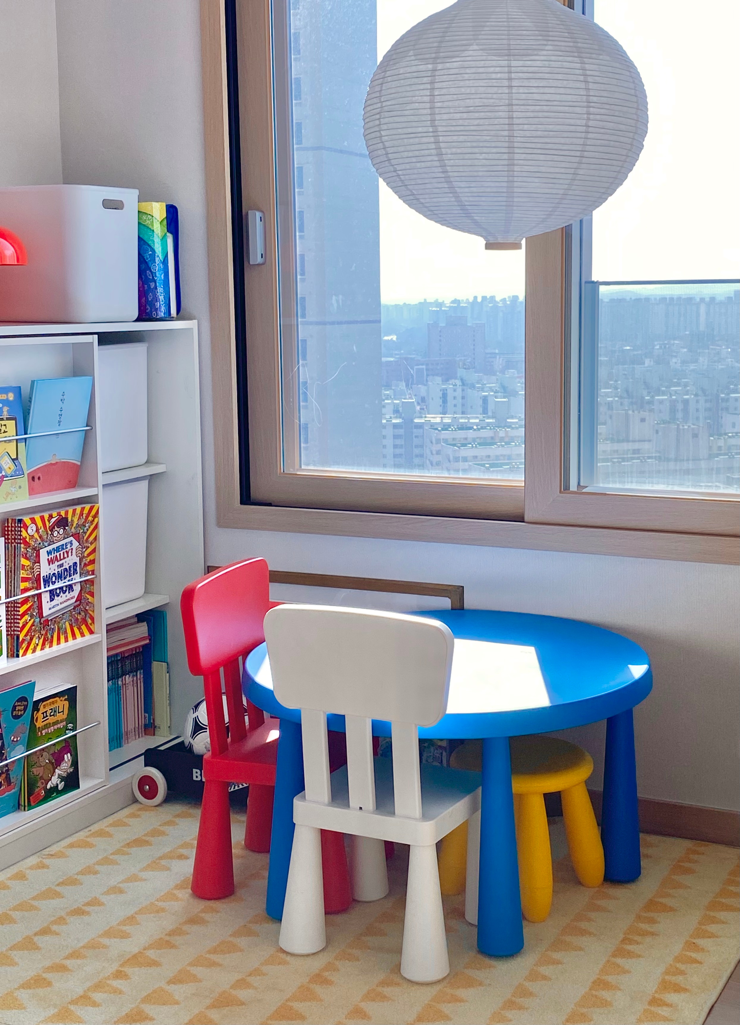 Michi 　IKEA マンムット 丸型テーブル　キッズテーブル Michi 様専用 IKEA マンムット 丸型テーブル キッズテーブル