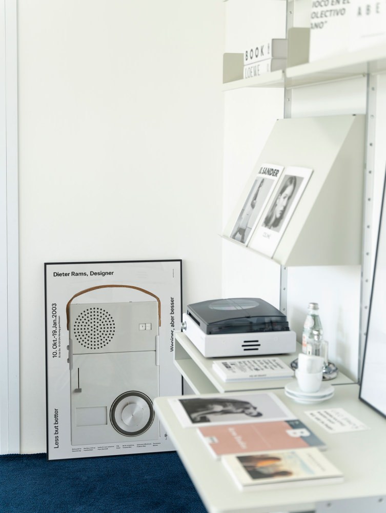 그림·사진 > 미드센츄리 모던 바우하우스 포스터 인테리어 액자 디터람스 Dieter Rams tp1 | 오늘의집 쇼핑