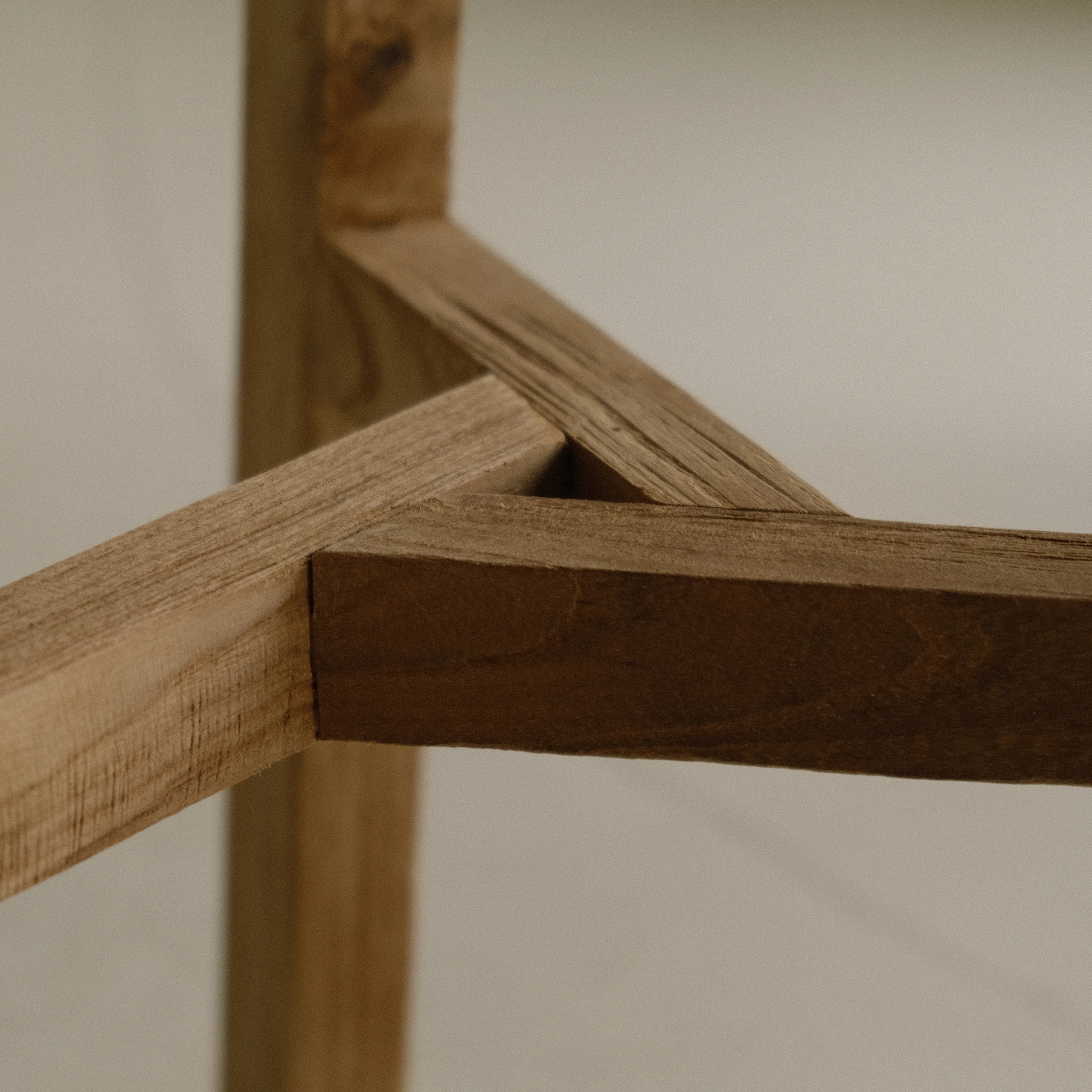 스툴·벤치 > Oliver Stool - 올리버 티크 우드 고재 스툴 의자 체어 | 오늘의집 쇼핑