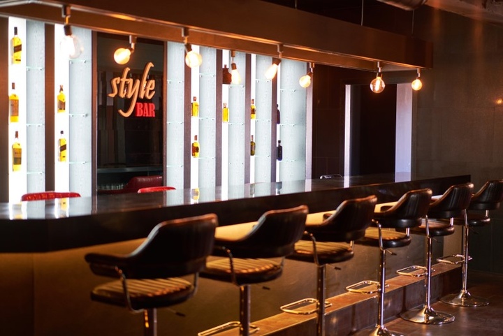 홍대 BAR STYLE | 예쁜템들 모여사는 오늘의집 인테리어 고수들의 집꾸미기
