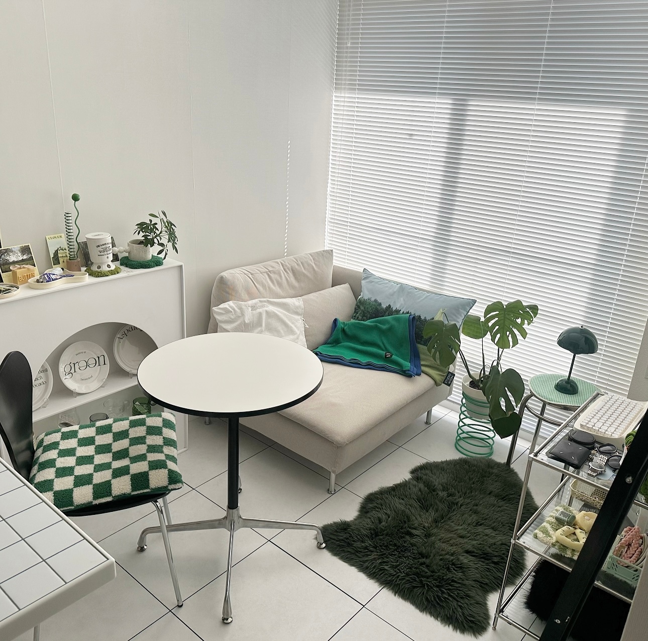 畳　7枚 新品 Art3d フロアタイル木目 置くだけ フロア シート 接着剤不要 防水