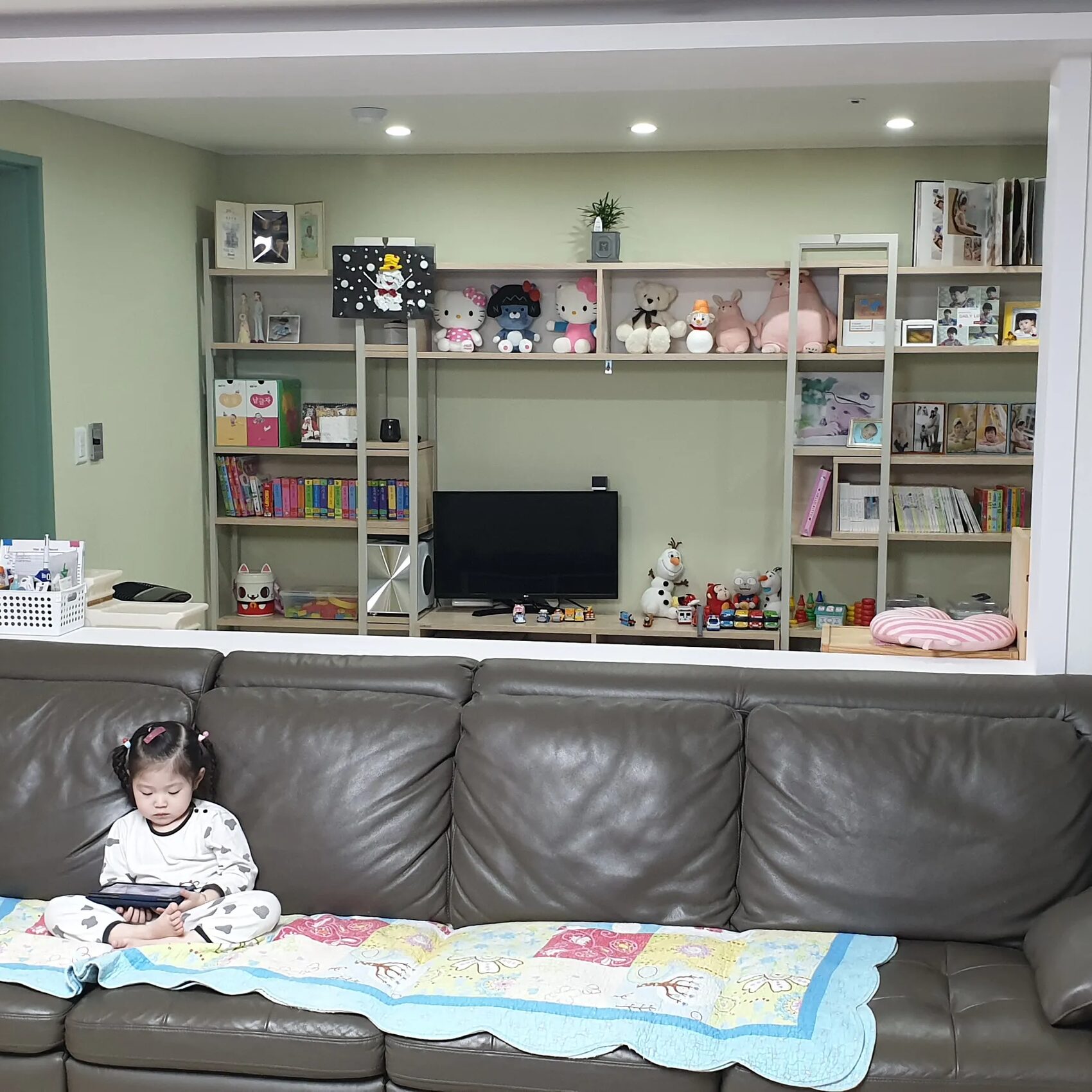 💓욱이아범💓희야남편💓님의 인테리어 사진 | 오늘의집 유저들의 집꾸미기 💓욱이아범💓희야남편💓님의 인테리어 사진 | 오늘의집