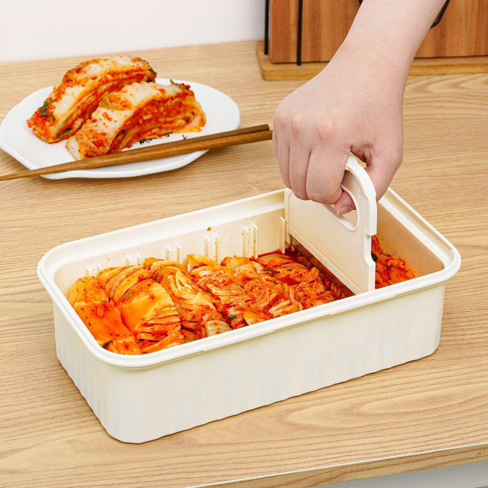 편리한 김치자르미 이지컷 1/2포기용 김치통 3L