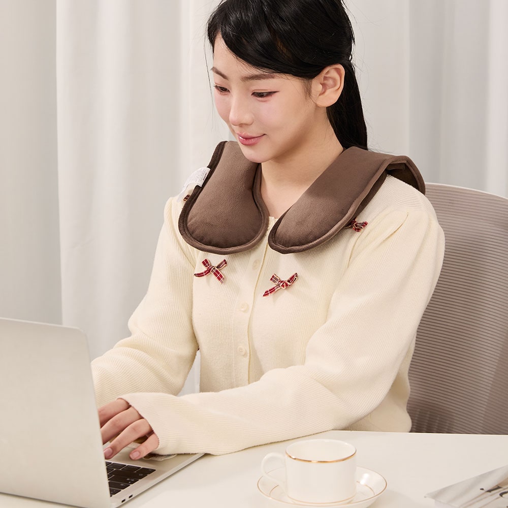 케어 허그넥 충전식 무선 핫팩 온열찜질기 목 어깨 (브라운/그레이)