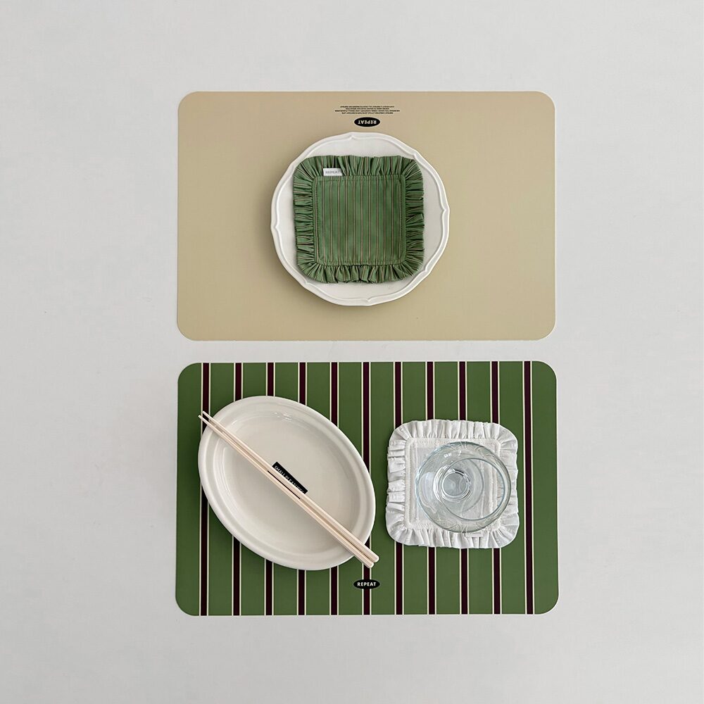 데이즈 양면 테이블 매트 1+1 (4colors)