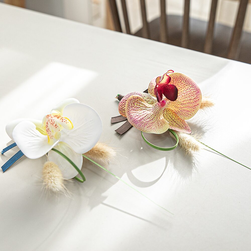 호접란 조화 꽃 코사지 셀프웨딩 19cm 2컬러 촬영 부토니에 장식 소품