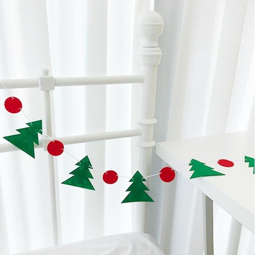 Tree & Dot Garland