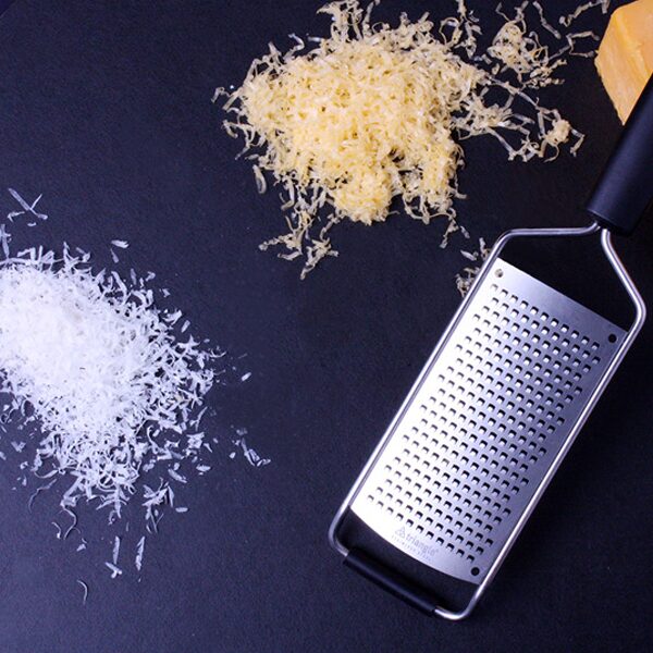 치즈 그레이터(cheese grater)