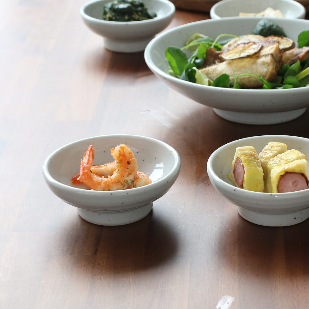 [오늘의집 단독] 핸드메이드 분청 고백자 도자기 반찬 그릇 굽찬기 (1호) 1p