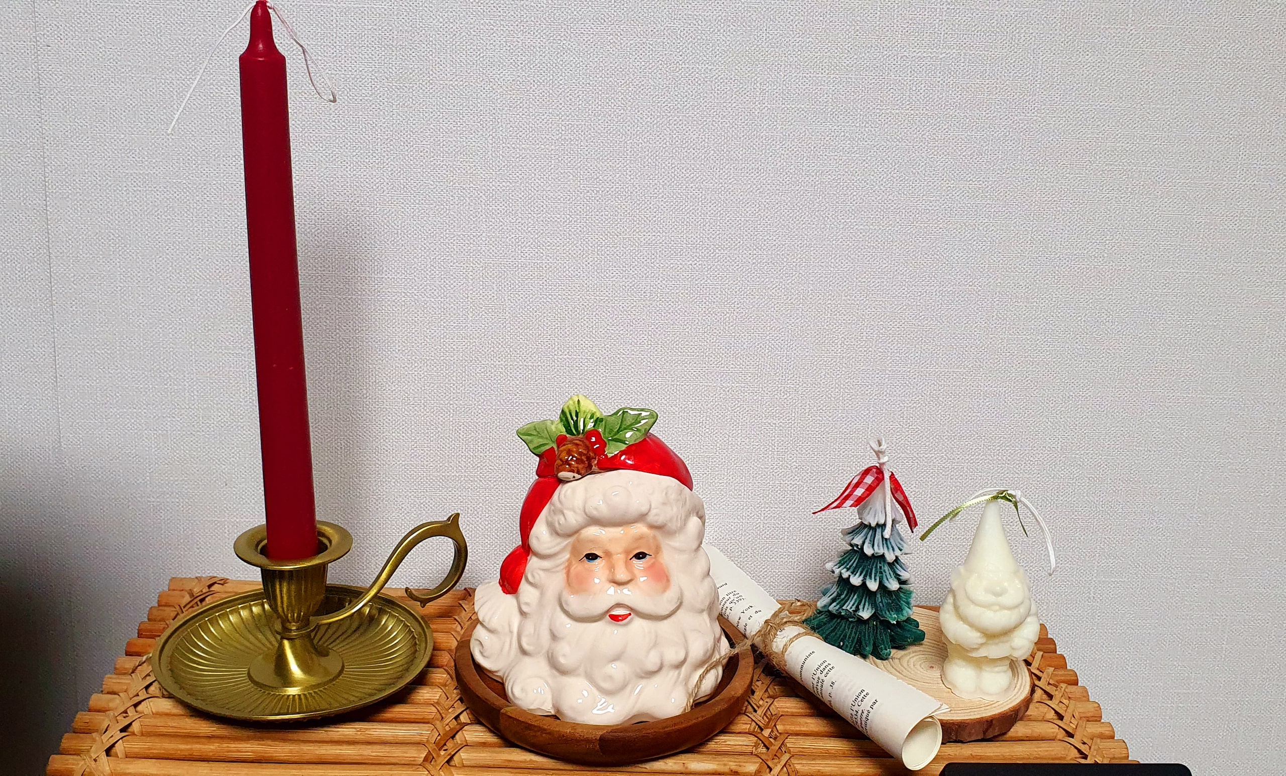 Santa & Tree Candle Holiday Gift Set user photo