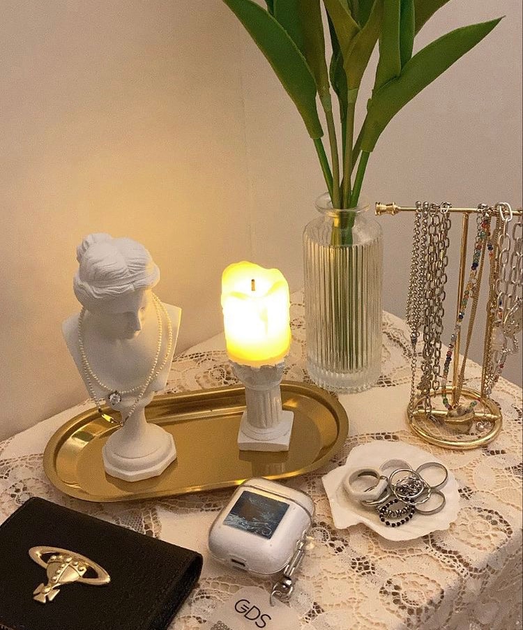 Gold Round Tray user photo